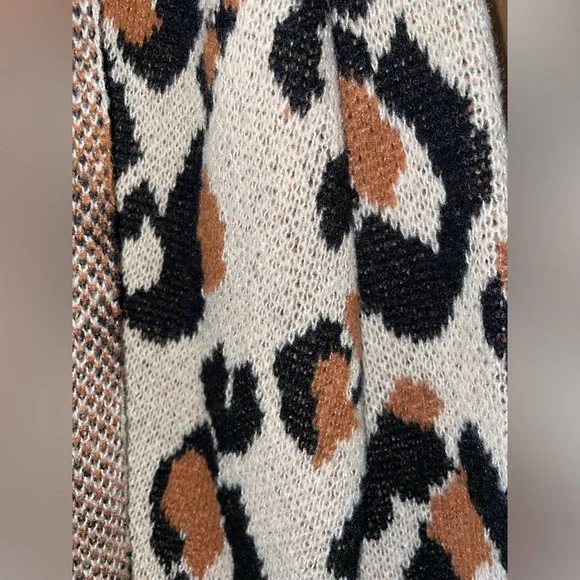 ‼️SALE Knox Rose Leopard Print Cardigan Size Medium - Picture 4 of 4